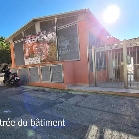 公寓 Luxurious Penthouse With Magnificent Views Over The Bay Of 10 Peoples 芒通