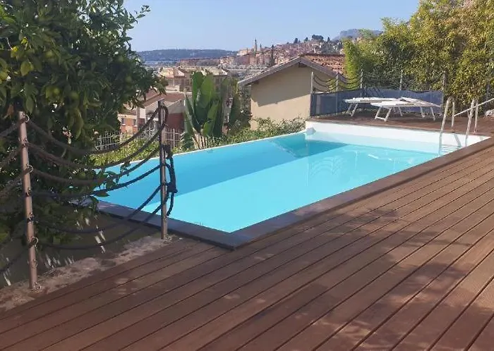 Lejlighed Luxurious Penthouse With Magnificent Views Over The Bay Of 10 Peoples *