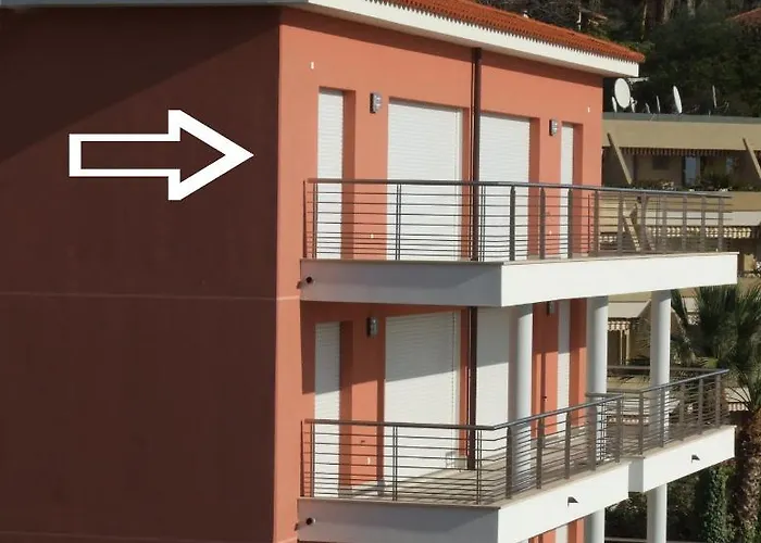 Luxurious Penthouse With Magnificent Views Over The Bay Of 10 Peoples Lejlighed