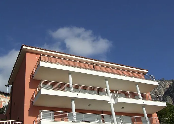 Luxurious Penthouse With Magnificent Views Over The Bay Of 10 Peoples Lejlighed Menton
