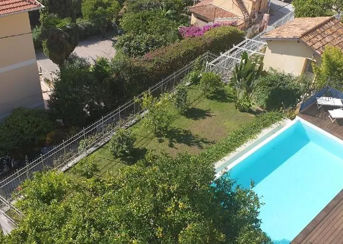 Lejlighed Luxurious Penthouse With Magnificent Views Over The Bay Of 10 Peoples *