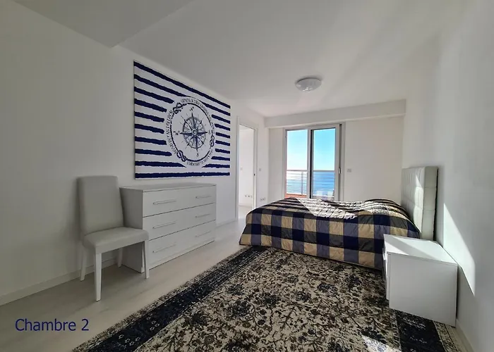 Lejlighed Luxurious Penthouse With Magnificent Views Over The Bay Of 10 Peoples *