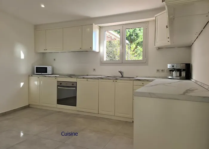 Lejlighed Luxurious Penthouse With Magnificent Views Over The Bay Of 10 Peoples